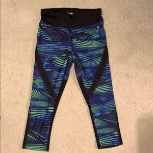 Capri workout leggings